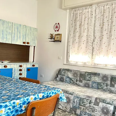 Comodo Trilocale A 30 Mt Dal Mare, - Se073 * セニガッリア