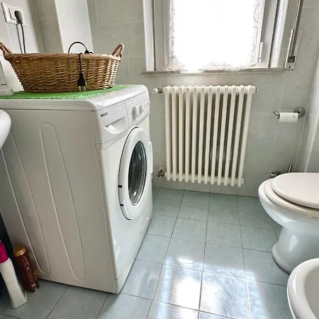 Comodo Trilocale A 30 Mt Dal Mare, - Se073 Senigallia