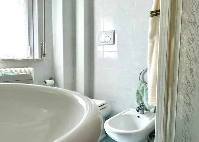 Comodo Trilocale A 30 Mt Dal Mare, - Se073 Appartamento