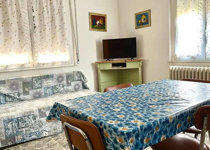 Apartment Comodo Trilocale A 30 Mt Dal Mare, - Se073